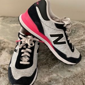 Women’s New Balance sneakers Size 8